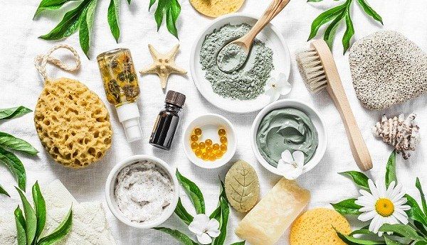 How HERBS OF KEDEM Products Enhance Skin Health